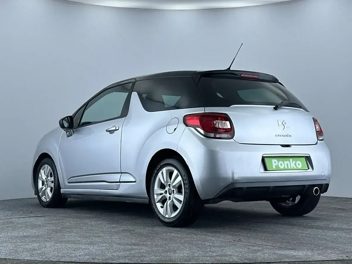 Used Citroën DS3 Style 110 HP (80 kW) 2011 Silver Hatchback