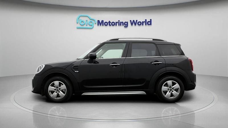 Used Mini Cooper Countryman Classic 134 HP (98 kW) 2022 Black SUV