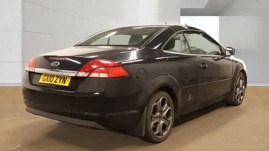 Usado Ford Focus Cabriolet 2010 Preto Cabrios