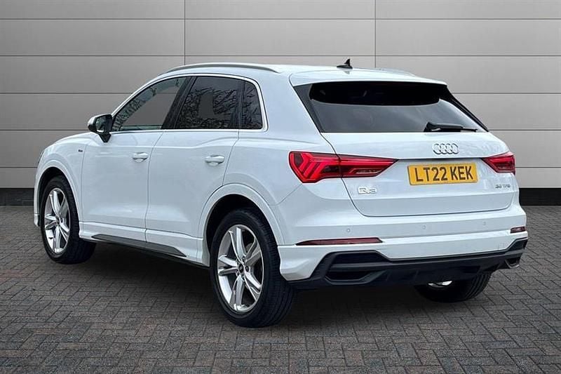 Used Audi Q3 S-Line 150 HP (110 kW) 2022 White SUV