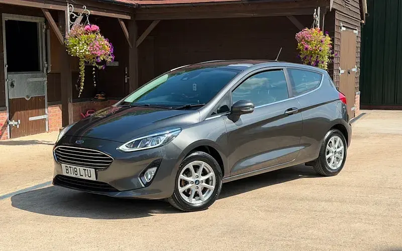 Used Ford Fiesta Zetec 86 HP (63 kW) 2018 Hatchback