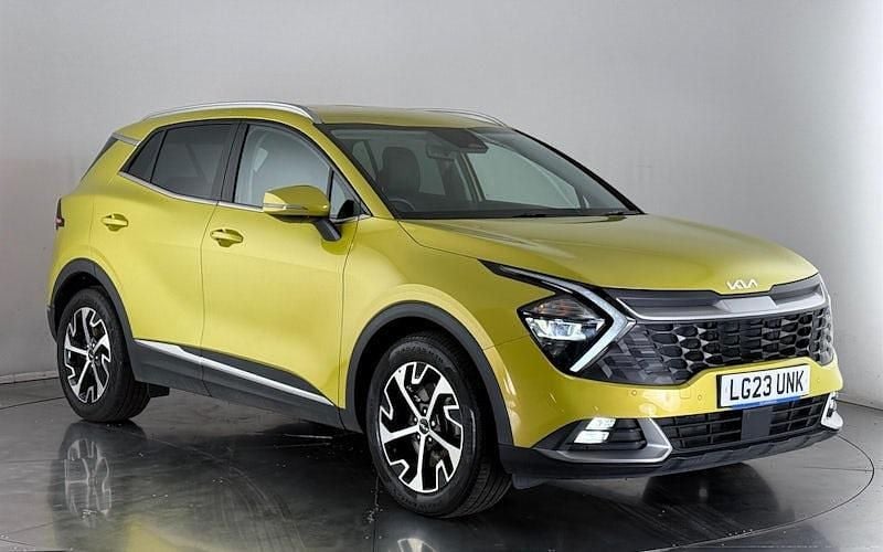 Used 2023 Kia Sportage SUV | £19,050 (Good price) - Image 1/3