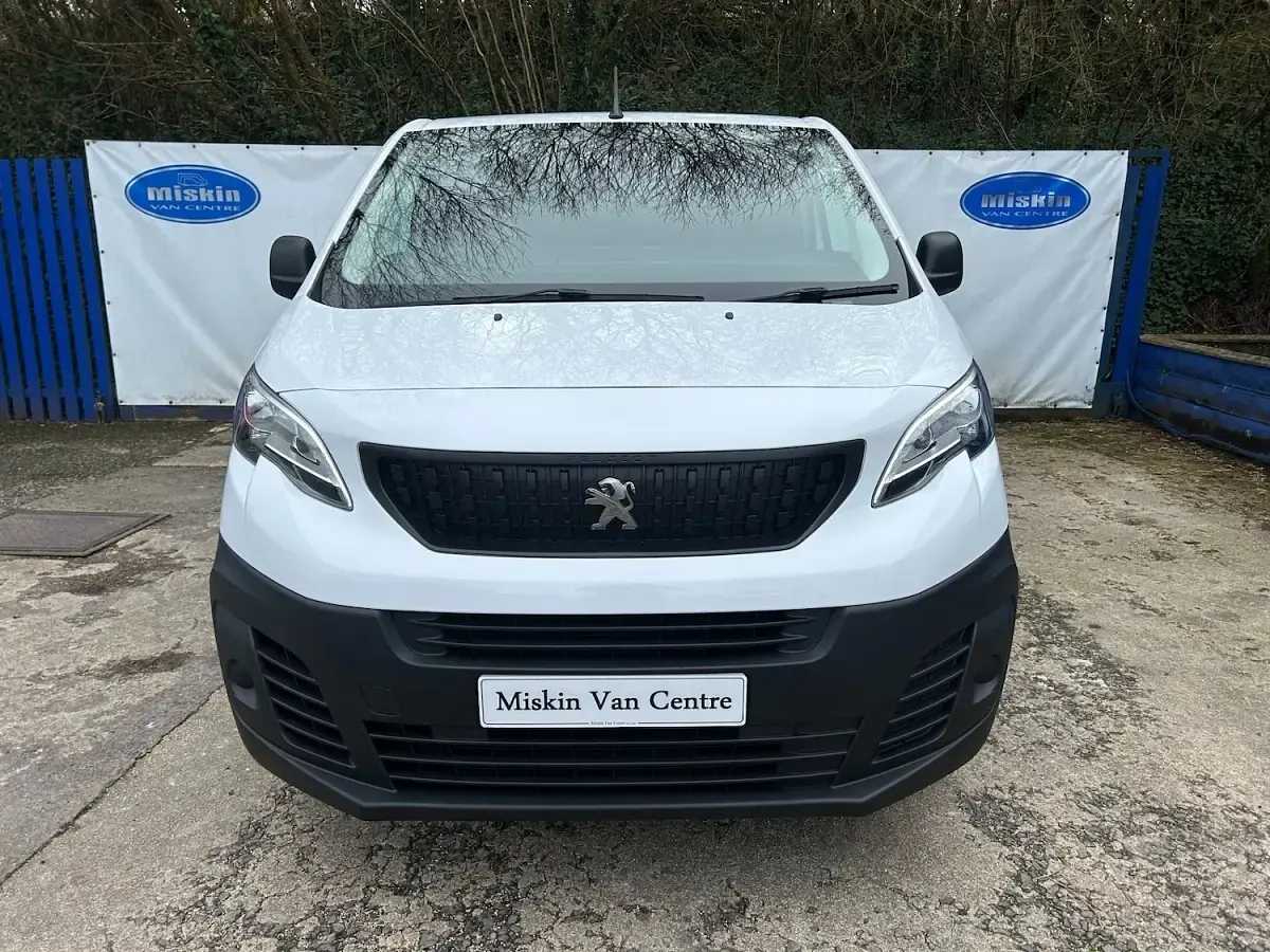 Used Peugeot Expert Premium 2023 White Van