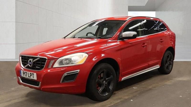 Used Volvo XC60 R-Design 205 HP (150 kW) 2010 Red SUV