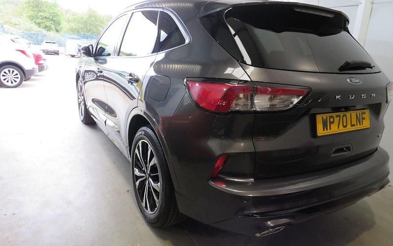 Used Ford Kuga ST-Line X 150 HP (110 kW) 2021 SUV