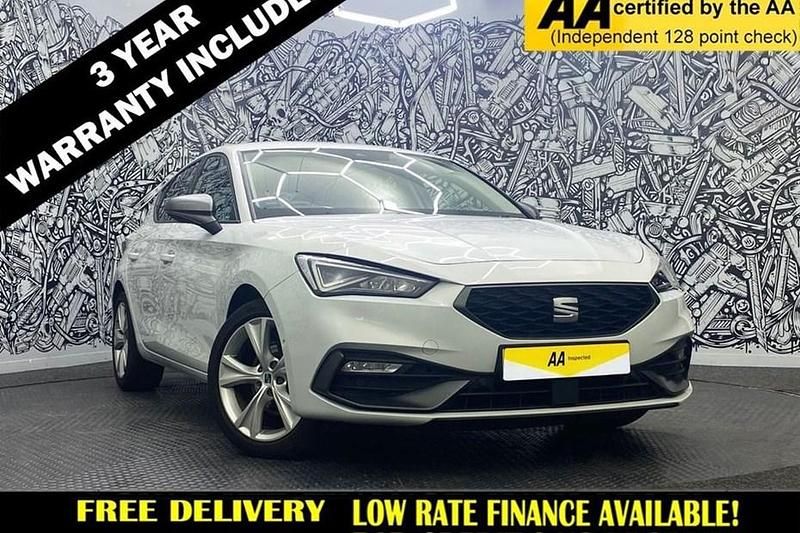 White Used 2021 Seat Leon FR Hatchback | £14,395 (Fair price) - Image 1/1