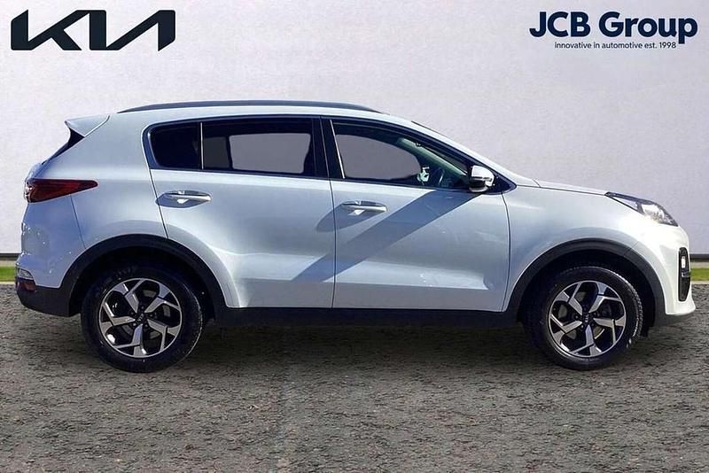 Used Kia Sportage 2018 White SUV