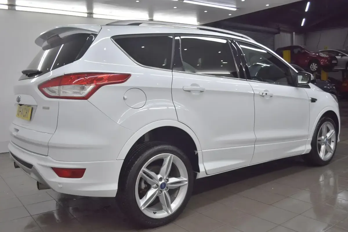 Used Ford Kuga Titanium X 180 HP (132 kW) 2014 White SUV