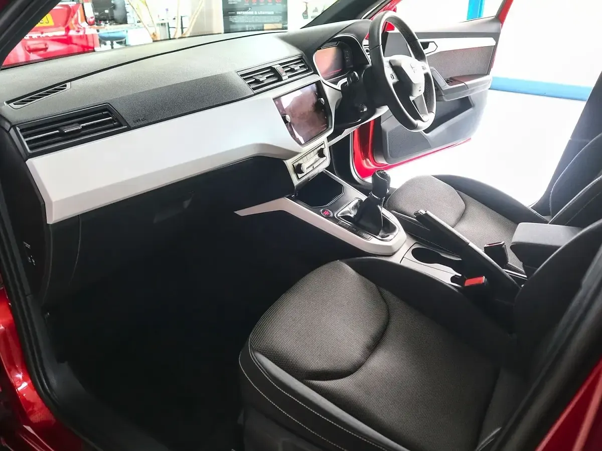 Used Seat Arona XCELLENCE Lux 2018 Desire red SUV