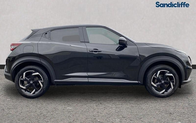 Used Nissan Juke N-Connecta 114 HP (83 kW) 2023 Black SUV
