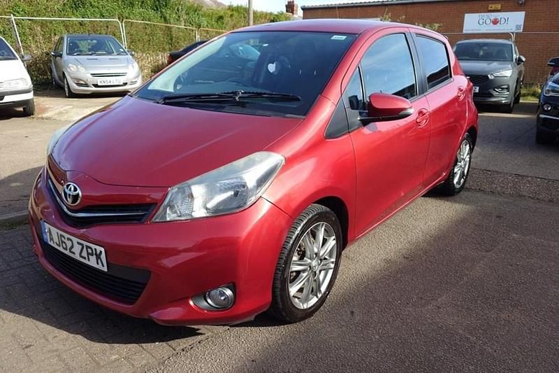 Used 2013 Toyota Yaris SR | £2,989 (Fair price) - Image 1/1