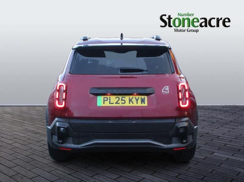 Used Renault R4 Komfort 110 kW (150 HP) 2025 Red Hatchback