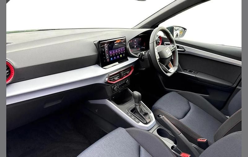 New Seat Arona FR 116 HP (85 kW) 2025 Blue SUV