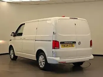 Used VW T7 Highline 2024 White Van