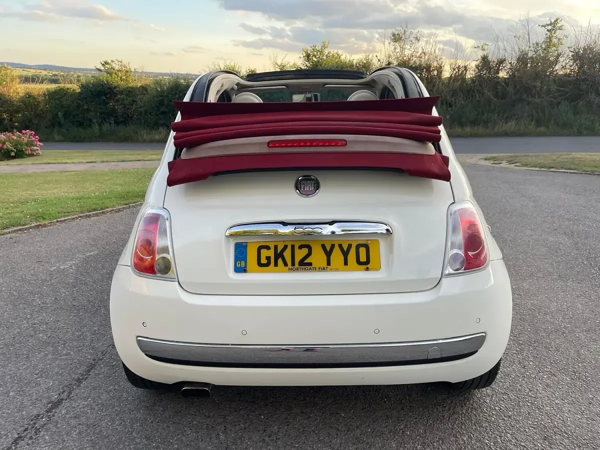 Used Fiat 500C Lounge 85 HP (62 kW) 2012 White Cabriolet