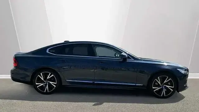 Usado Volvo S90 Plus 455 HP (334 kW) 2023 Azul Sedan
