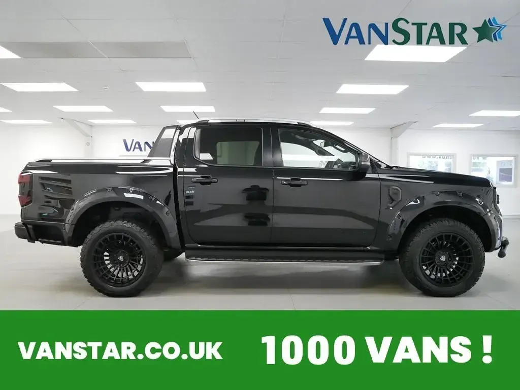 Used Ford Ranger Wildtrack 240 HP (176 kW) 2023 Black Pickup