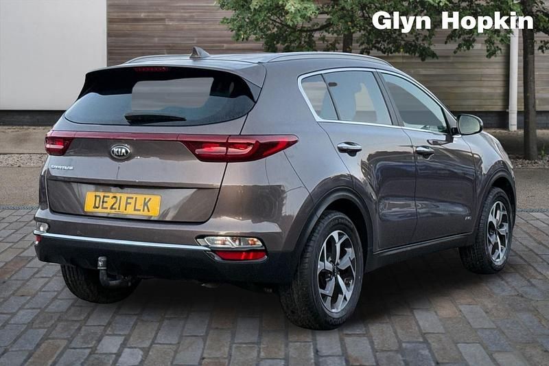 Used Kia Sportage 2021 Brown SUV