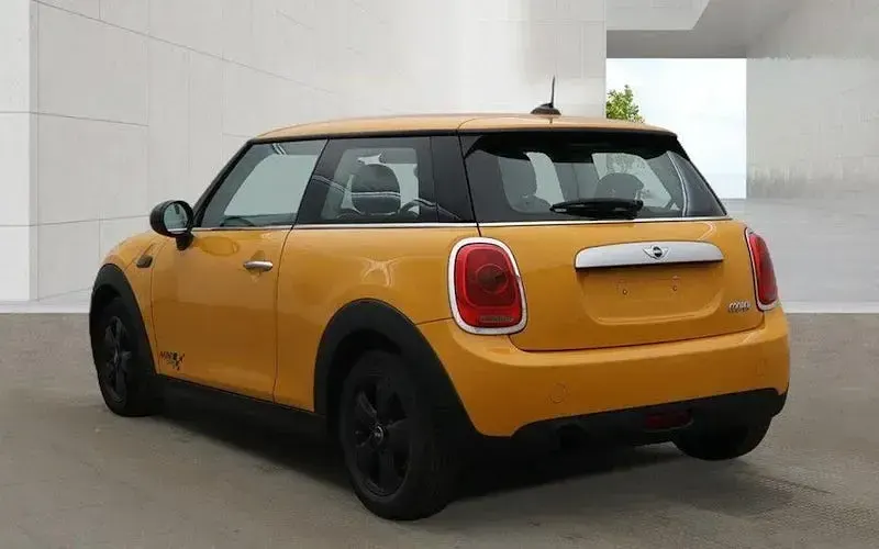 Used Mini Cooper Hatch 136 HP (100 kW) 2017 Hatchback