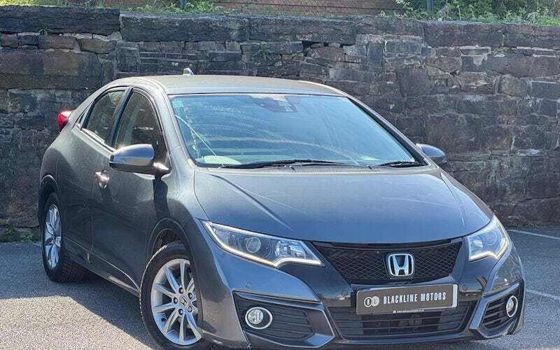 Grey Used 2016 Honda Civic SE Plus Hatchback | £3,995 - Image 1/4