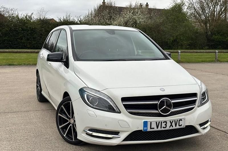Used Mercedes B180 2013 MPV