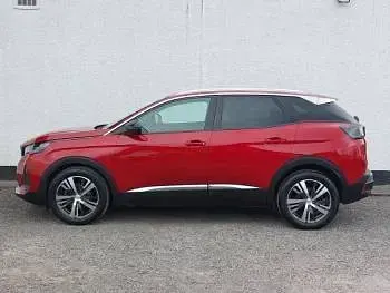 Used Peugeot 3008 Allure Premium 131 HP (96 kW) 2022 Red SUV