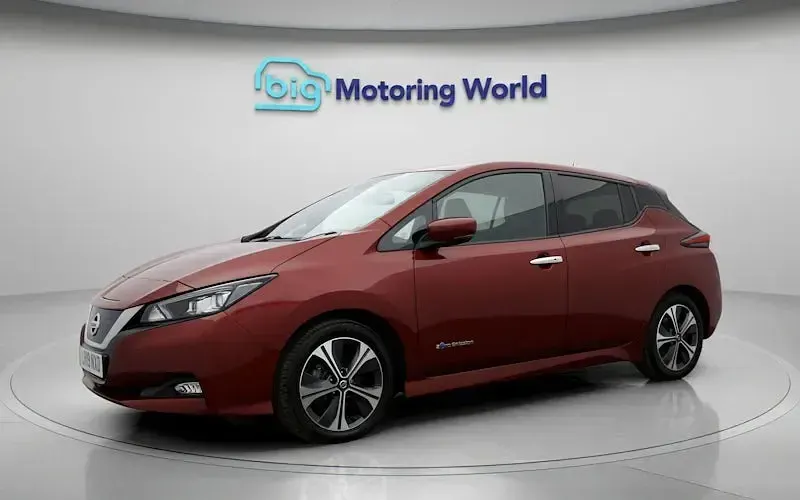 Second-hand Nissan Leaf Tekna 110 kW (150 CP) 2022 Hatchback