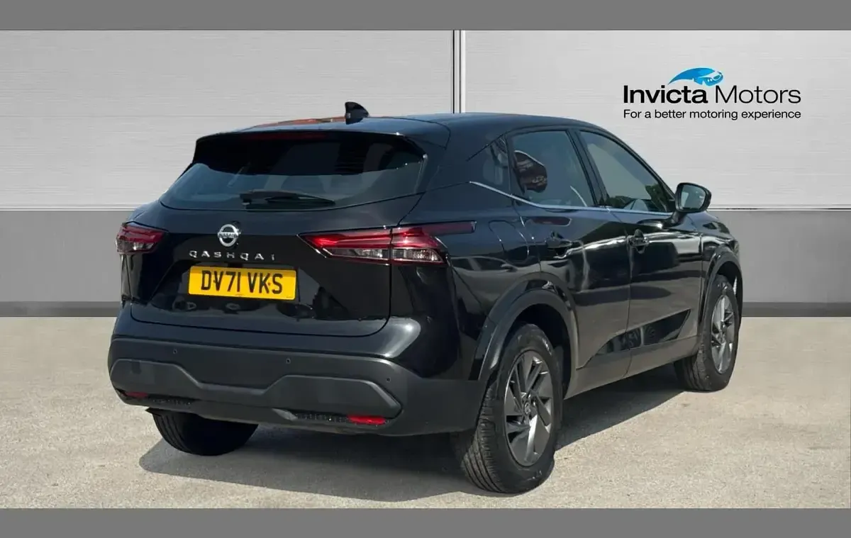 Used Nissan Qashqai Acenta Premium 140 HP (102 kW) 2021 Black SUV