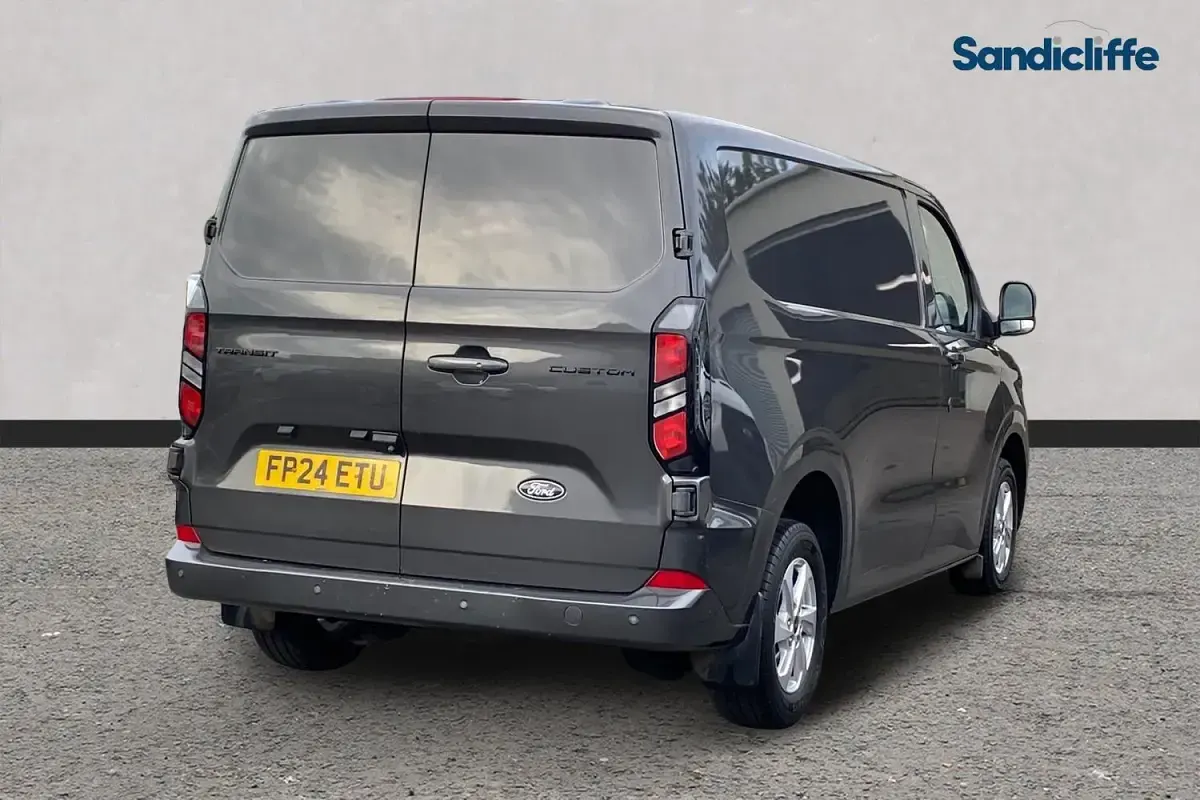Used Ford Transit Custom Limited 136 HP (100 kW) 2024 Magnetic grey Van
