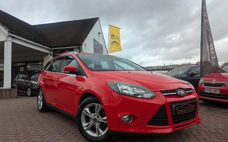 Used 2014 Ford Focus Zetec Estate | £3,214 (Good price) - Image 1/4