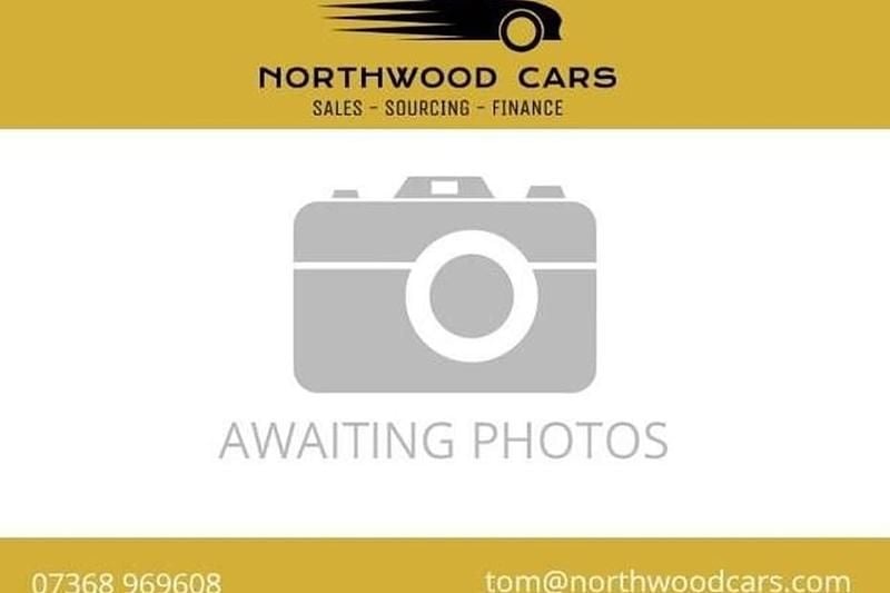 Used 2015 Volvo V40 CC Estate | £6,800 (Fair price) - Image 1/1