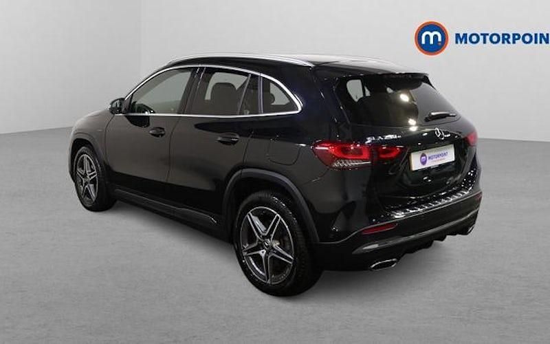 Used Mercedes GLA250 Exclusive 218 HP (160 kW) 2022 SUV