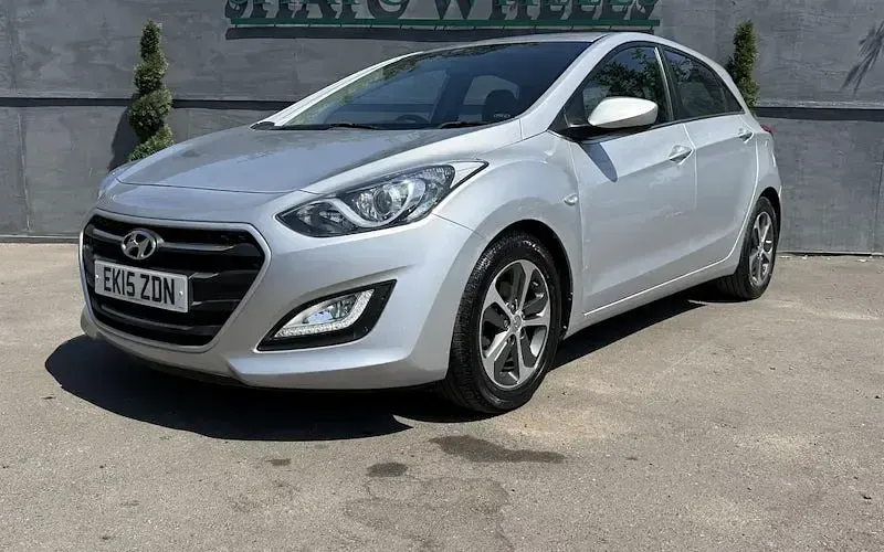 Used Hyundai i30 SE 120 HP (88 kW) 2016 Hatchback