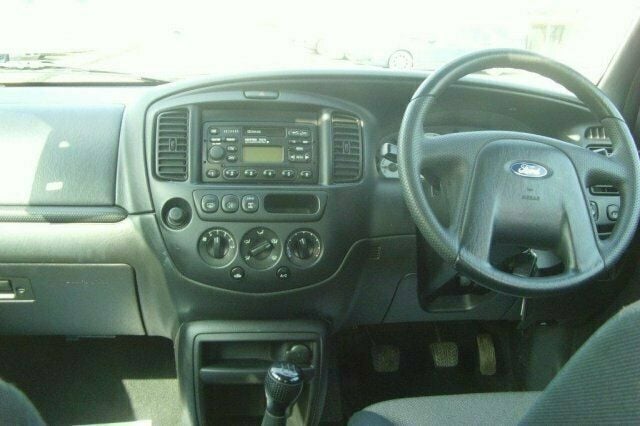 Image 2/4