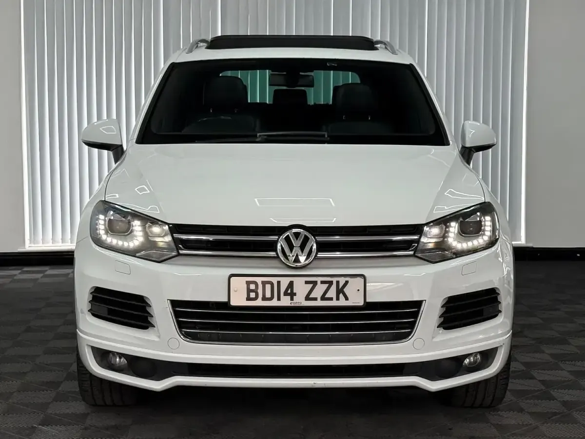 Used VW Touareg R-line 2014 White SUV