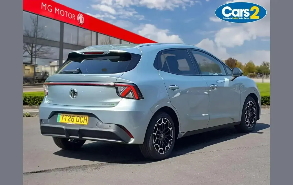 New MG MG4 EV 117 kW (160 HP) 2026 Green Hatchback