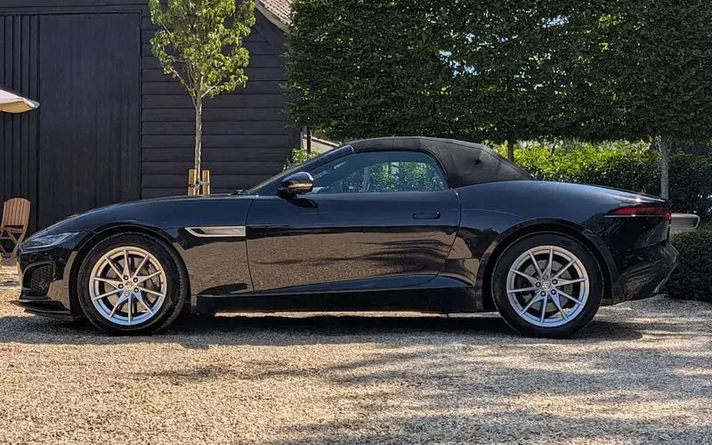 Used Jaguar F-Type 300 HP (220 kW) 2020 Black Cabriolet