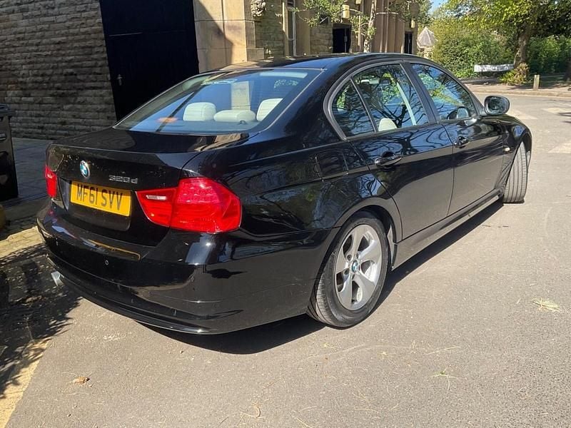 Used BMW 320 Efficient Dynamics 2011 Black Sedan