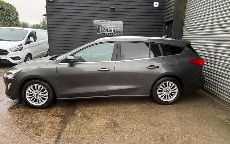 Used Ford Focus Titanium 125 HP (91 kW) 2020 Estate