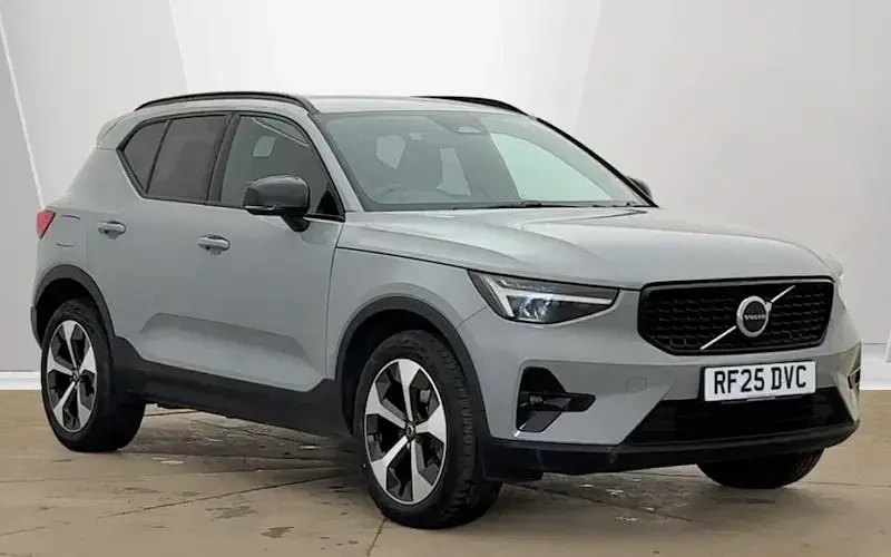 Used Volvo XC40 Plus 163 HP (119 kW) 2027 SUV