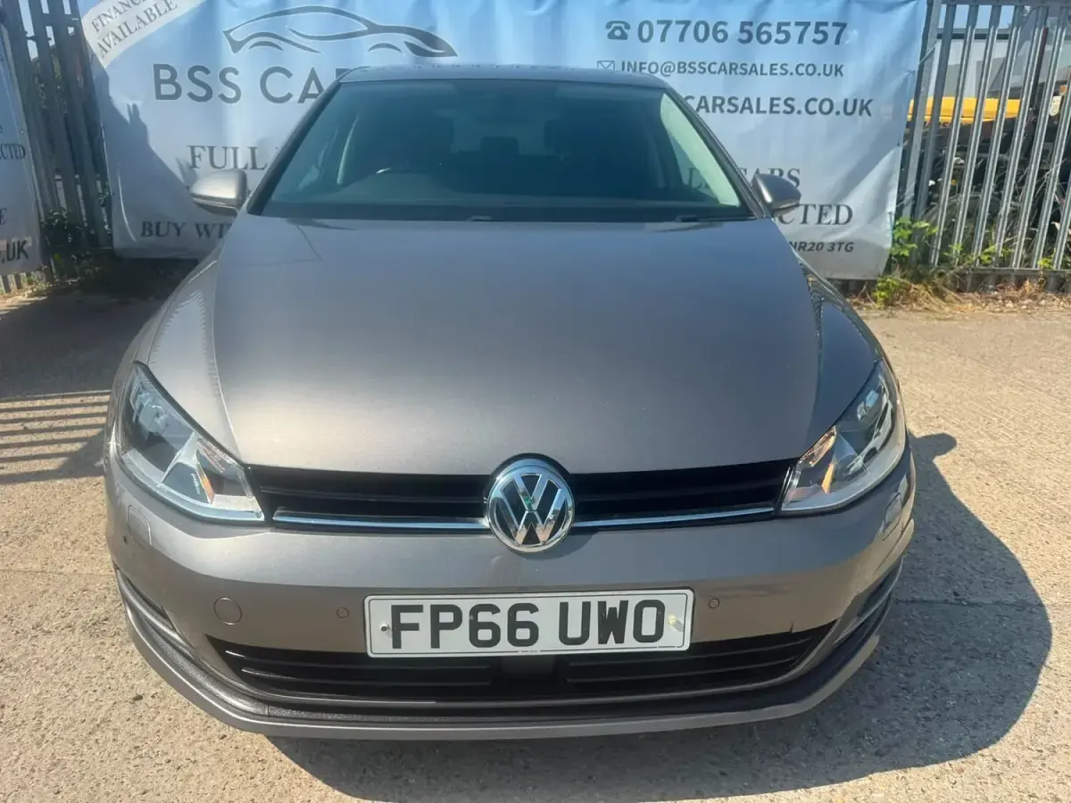 Used VW Golf VII Edition 110 HP (80 kW) 2016 Grey Hatchback