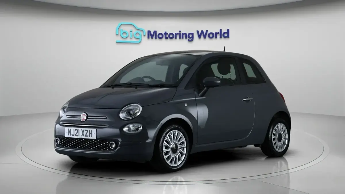 Used Fiat 500 Lounge 70 HP (51 kW) 2021 Grey Hatchback