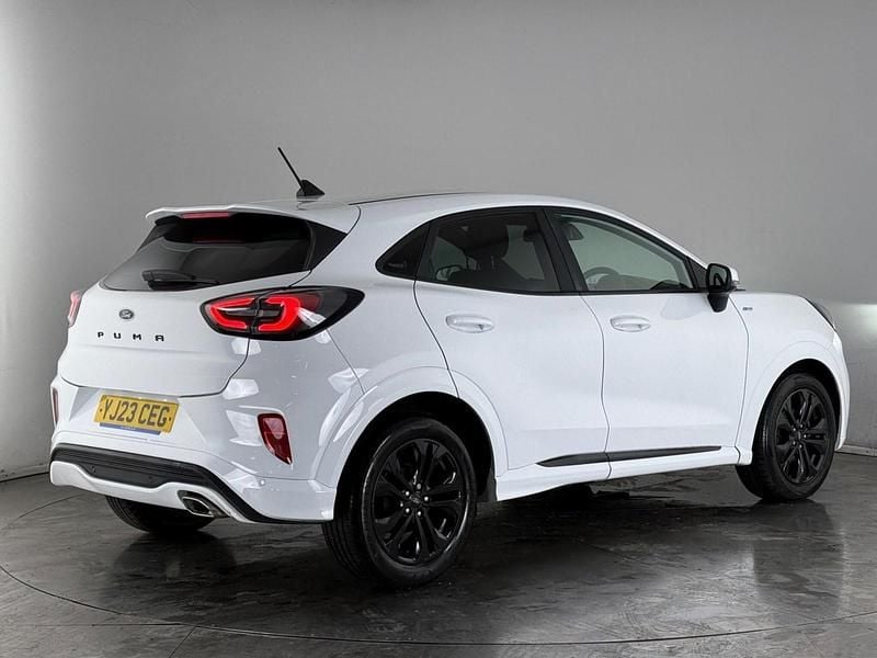 Used Ford Puma ST-Line 125 HP (91 kW) 2023 White Hatchback