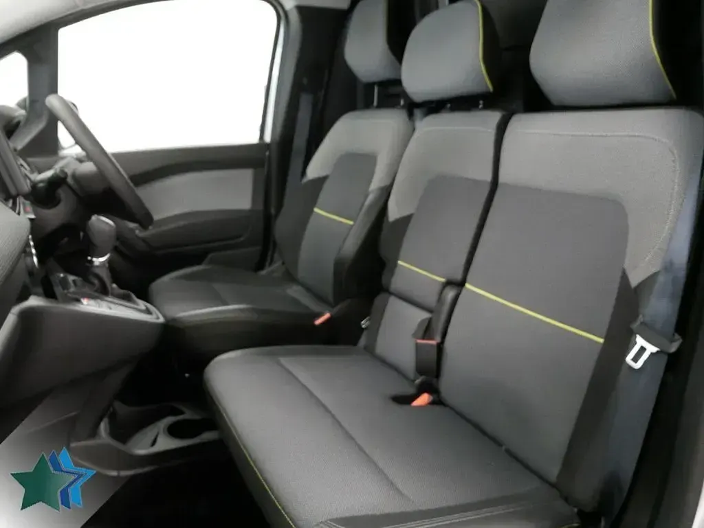 Used Renault Kangoo 115 HP (84 kW) 2023 Grey MPV