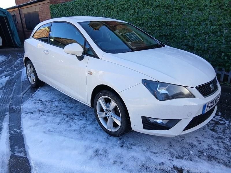 Used Seat Ibiza FR 105 HP (77 kW) 2015 White Coupe