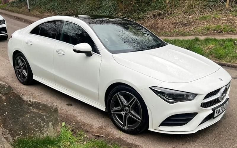 Used Mercedes CLA220 AMG Line Premium Plus 190 HP (139 kW) 2021 White Sedan