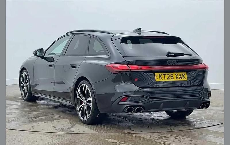 Used Audi S5 Advanced 367 HP (269 kW) 2025 Black Estate