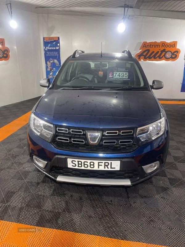 Used Dacia Sandero Ambiance 90 HP (66 kW) 2018 Blue Hatchback