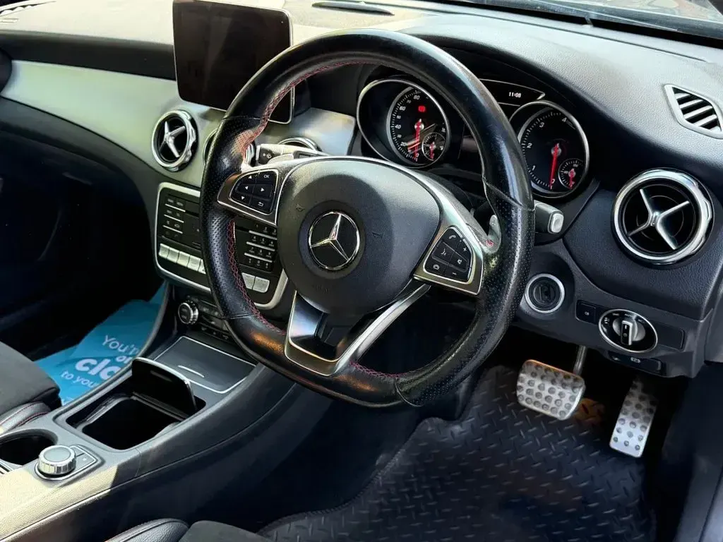Used Mercedes GLA200 AMG line 136 HP (100 kW) 2019 Grey SUV