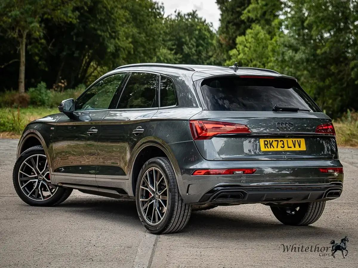 Used Audi Q5 Comfort 204 HP (150 kW) 2023 Grey SUV